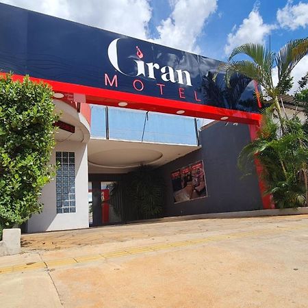 Gran Motel Gyn Goiania Exterior photo